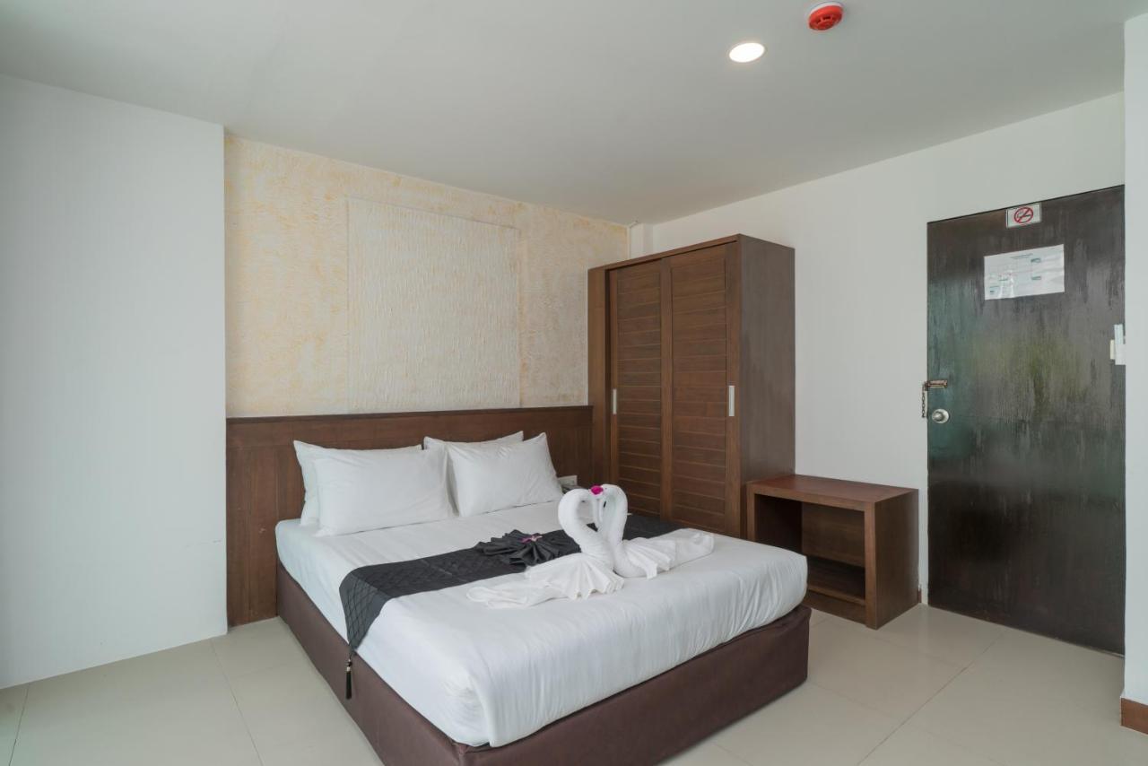 Destination Patong Hotel Екстериор снимка