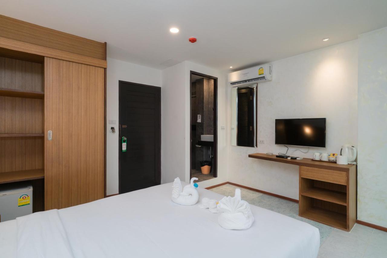 Destination Patong Hotel Екстериор снимка