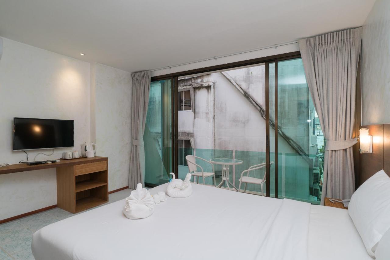 Destination Patong Hotel Екстериор снимка