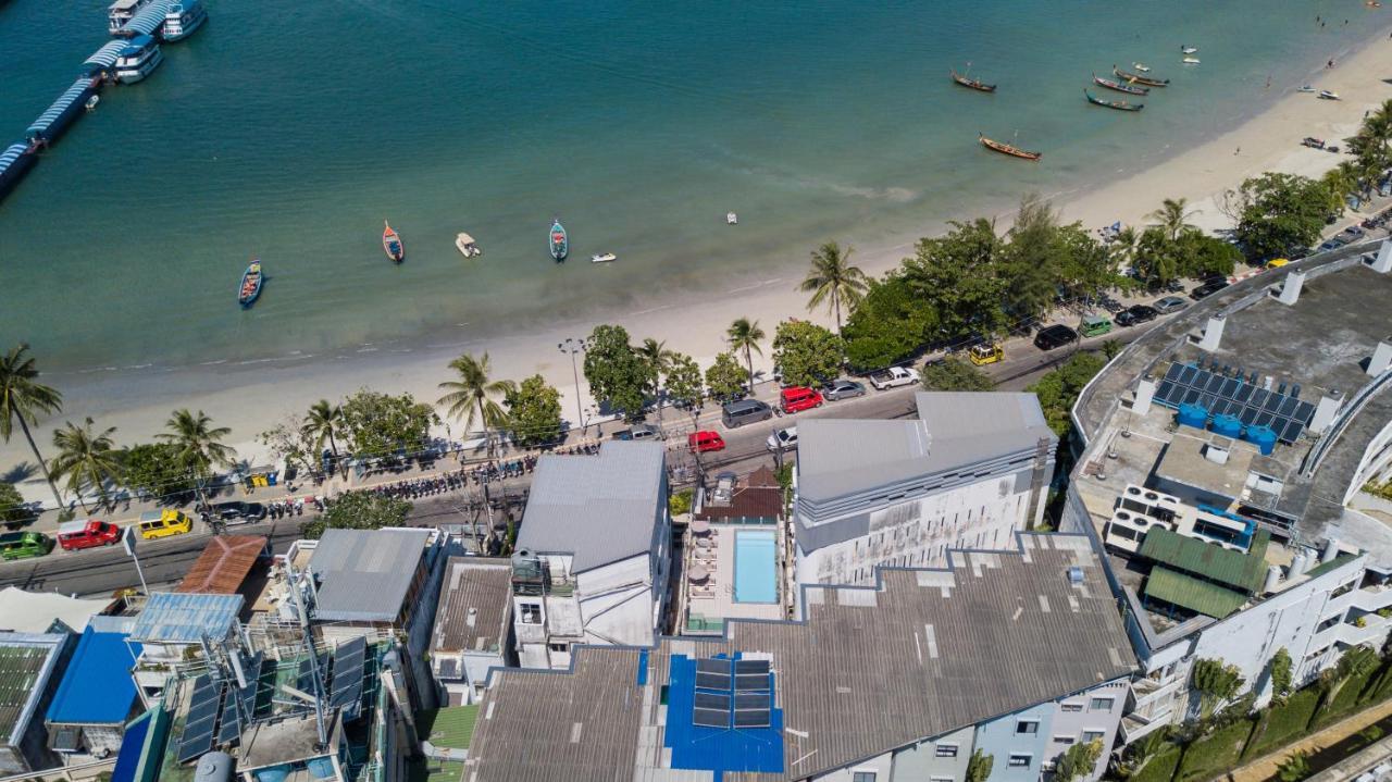 Destination Patong Hotel Екстериор снимка